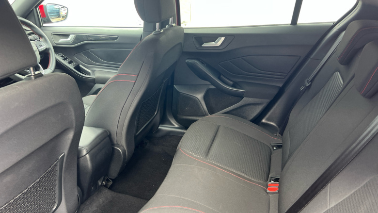 Ford Focus 1.0 EcoBoost Hybrid mHEV 125 ST-Line Edition 5dr Petrol Hatchback